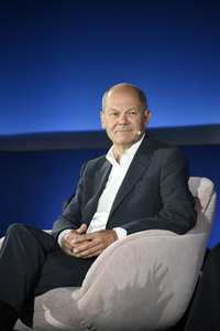 Olaf Scholz bei 'Brigitte Live' in Berlin
