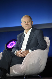 Olaf Scholz bei 'Brigitte Live' in Berlin