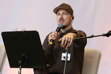 Konzert von Alligatoah in Hamburg