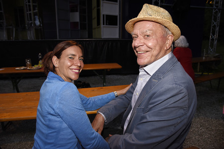 Theaterpremiere 'Ungeheuer heiß' in München