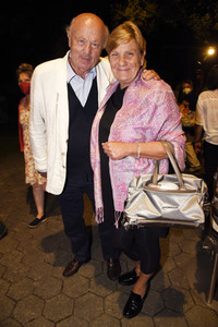 Theaterpremiere 'Ungeheuer heiß' in München