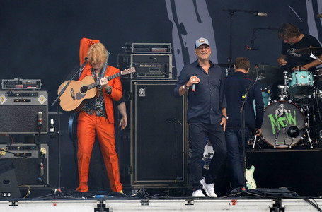 Konzert von Fury in the Slaughterhouse in Möchengladbach