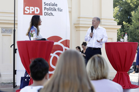 Öffentliches Bürgergespräch mit Olaf Scholz in Potsdam