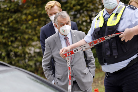 Herbert Reul informiert sich über VU-Teams in Köln