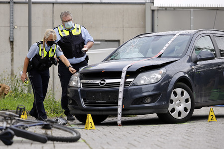 Herbert Reul informiert sich über VU-Teams in Köln