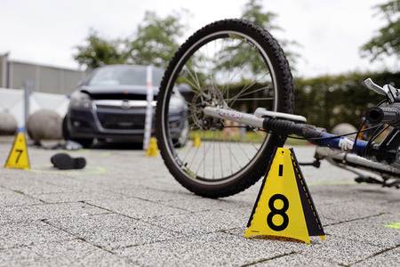 Herbert Reul informiert sich über VU-Teams in Köln