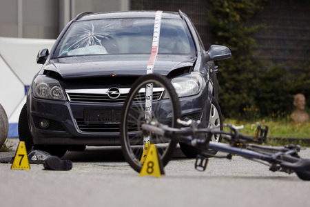 Herbert Reul informiert sich über VU-Teams in Köln