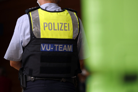 Herbert Reul informiert sich über VU-Teams in Köln