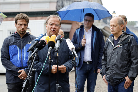 Armin Laschet und Olaf Scholz besuchen Stolberg