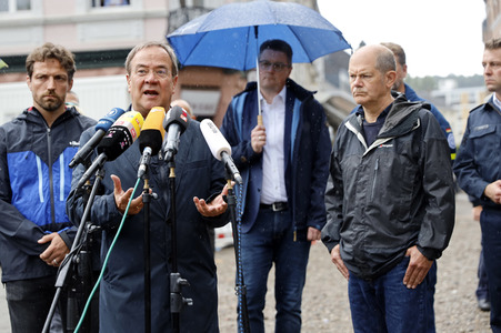 Armin Laschet und Olaf Scholz besuchen Stolberg