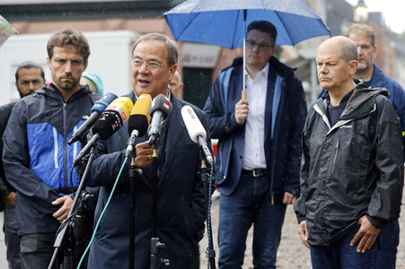 Armin Laschet und Olaf Scholz besuchen Stolberg