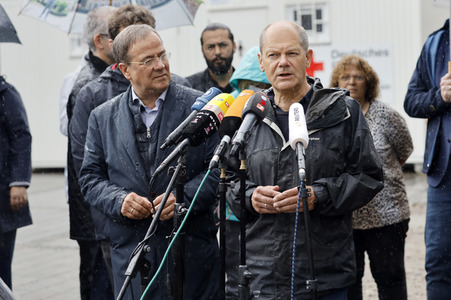 Armin Laschet und Olaf Scholz besuchen Stolberg