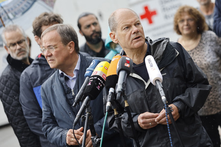 Armin Laschet und Olaf Scholz besuchen Stolberg