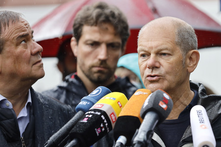 Armin Laschet und Olaf Scholz besuchen Stolberg