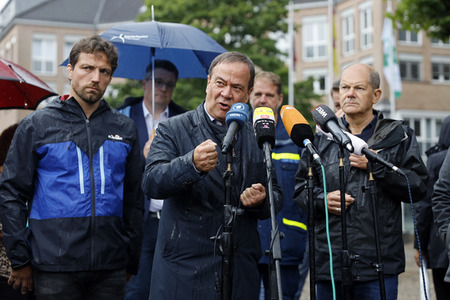 Armin Laschet und Olaf Scholz besuchen Stolberg