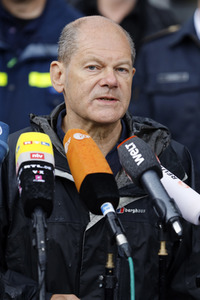 Armin Laschet und Olaf Scholz besuchen Stolberg