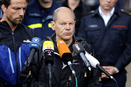 Armin Laschet und Olaf Scholz besuchen Stolberg