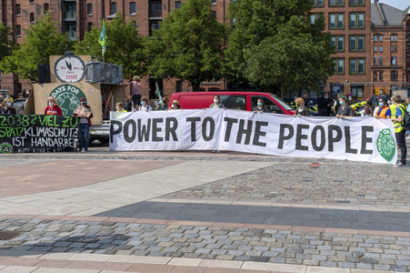 Bündnisdemo zu Klimarassismus und Klimaflucht von Friday for Future in Hamburg