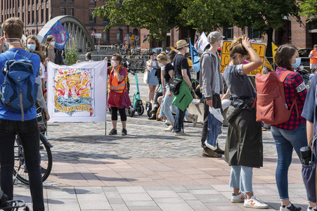 Bündnisdemo zu Klimarassismus und Klimaflucht von Friday for Future in Hamburg