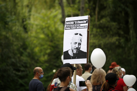 Querdenker-Trauerzug in Gedenken an Sascha in Berlin