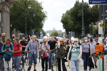 Querdenker-Trauerzug in Gedenken an Sascha in Berlin