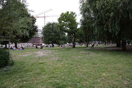 Sperrung vom James-Simon-Park in Berlin