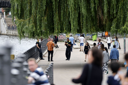 Sperrung vom James-Simon-Park in Berlin