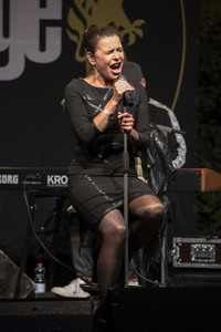 Konzert von Julia Neigel in Dresden