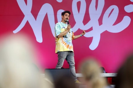 Benefizkonzert für die Opfer der Flutkatastrophe in Köln