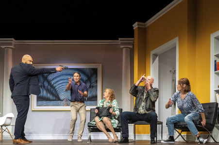 Theaterprobe 'Schuhe Taschen Männer' in Hamburg