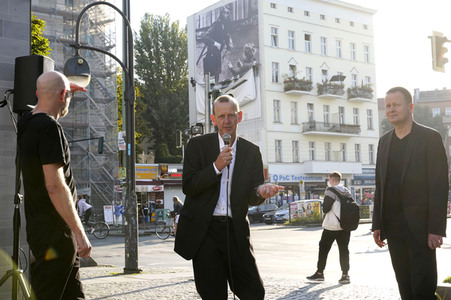 Presse-Aktion anlässlich '60 Jahre Mauerbau' in Berlin