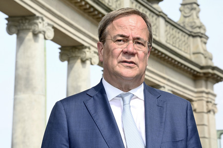 Armin Laschet bei einer Gedenkveranstaltung zum 60. Jahrestag des Baus der Berliner Mauer in Potsdam