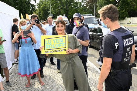 Armin Laschet bei einer Gedenkveranstaltung zum 60. Jahrestag des Baus der Berliner Mauer in Potsdam