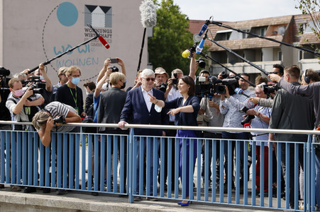 Besuch von Annalena Baerbock und Joschka Fischer in Frankfurt (Oder)
