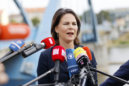 Besuch von Annalena Baerbock und Joschka Fischer in Frankfurt (Oder)