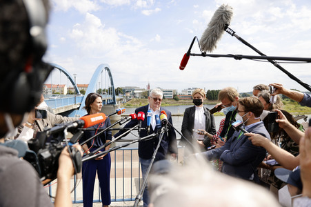 Besuch von Annalena Baerbock und Joschka Fischer in Frankfurt (Oder)