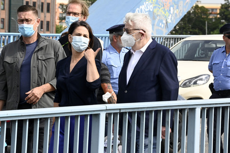 Besuch von Kanlzerkandidatin Annalena Baerbock und Joschka Fischer in Frankfurt (Oder)