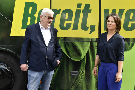 Besuch von Kanlzerkandidatin Annalena Baerbock und Joschka Fischer in Frankfurt (Oder)