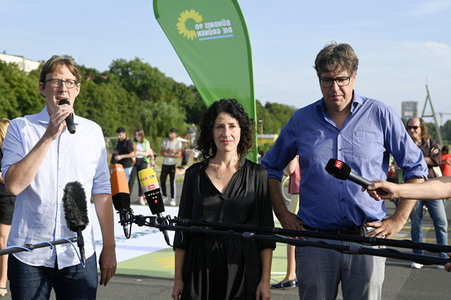 Start der Briefwahlkampagne von Bündnis 90/Die Grünen in Berlin