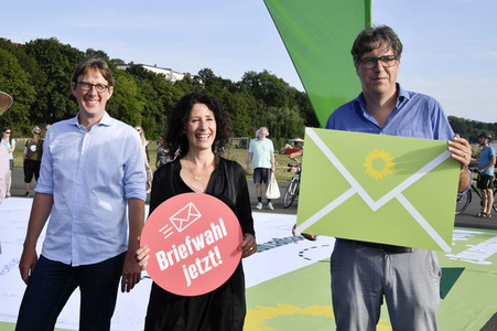 Start der Briefwahlkampagne von Bündnis 90/Die Grünen in Berlin
