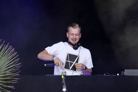 Strandkorb Open Air 2021 - Mönchengladbach Olé