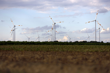 Symbolfoto Windräder