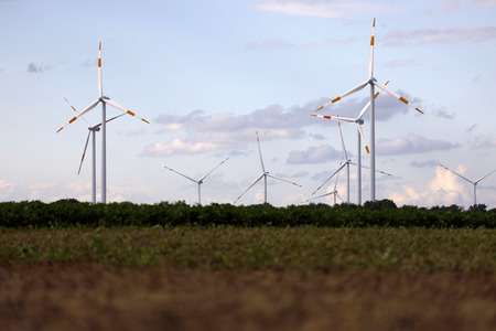 Symbolfoto Windräder