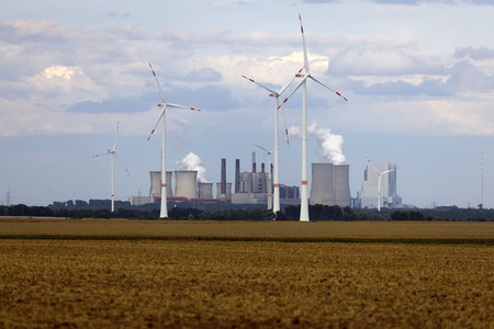 Symbolfoto Windräder