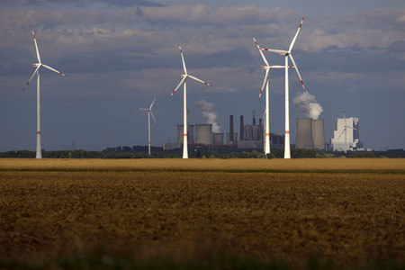 Symbolfoto Windräder