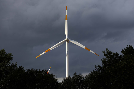 Symbolfoto Windräder