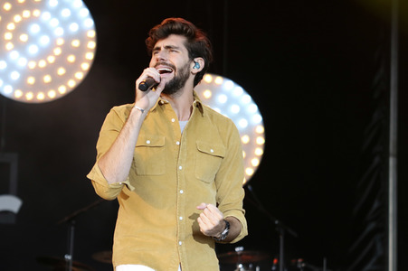 Konzert von Álvaro Soler in Hamburg