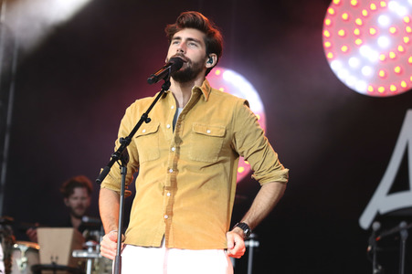 Konzert von Álvaro Soler in Hamburg