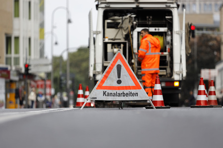 Symbolfoto Kanalarbeiten