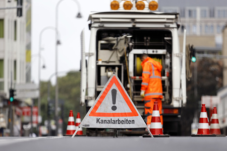 Symbolfoto Kanalarbeiten